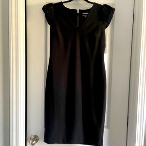 ✨✨Brand New Calvin Klein Black Dress✨✨